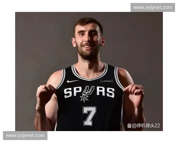 季后赛数据显示马刺球员科内特限制对手篮下命中率联盟第一，凸显球队深度防守实力